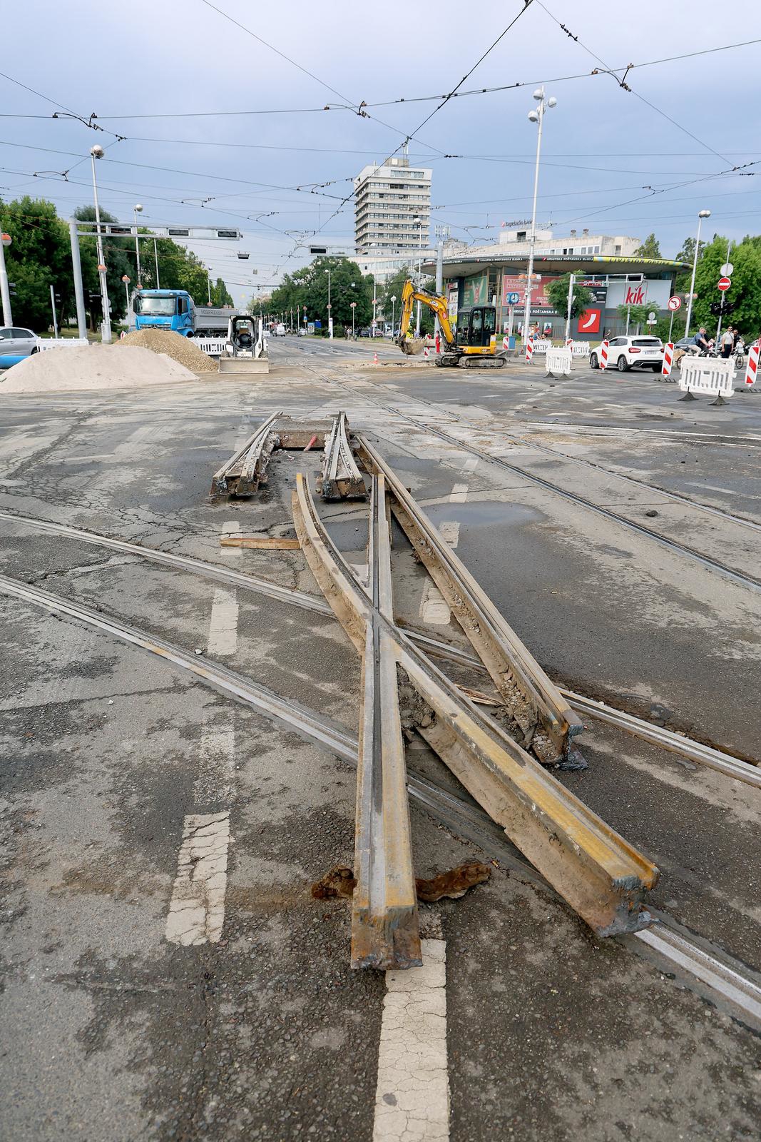 VIDEO Kolone zbog ogromnih radova na jednom od najprometnijih križanja u Zagrebu
