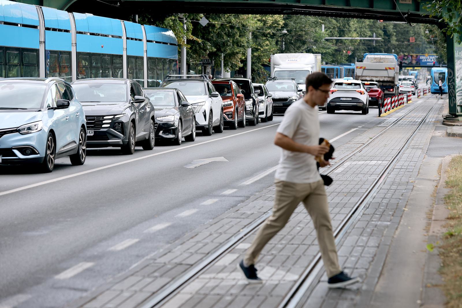 VIDEO Kolone zbog ogromnih radova na jednom od najprometnijih križanja u Zagrebu