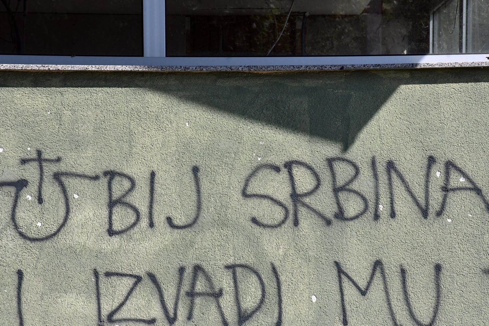 FOTO U Slavonskom Brodu osvanuo grafit mržnje protiv Srba