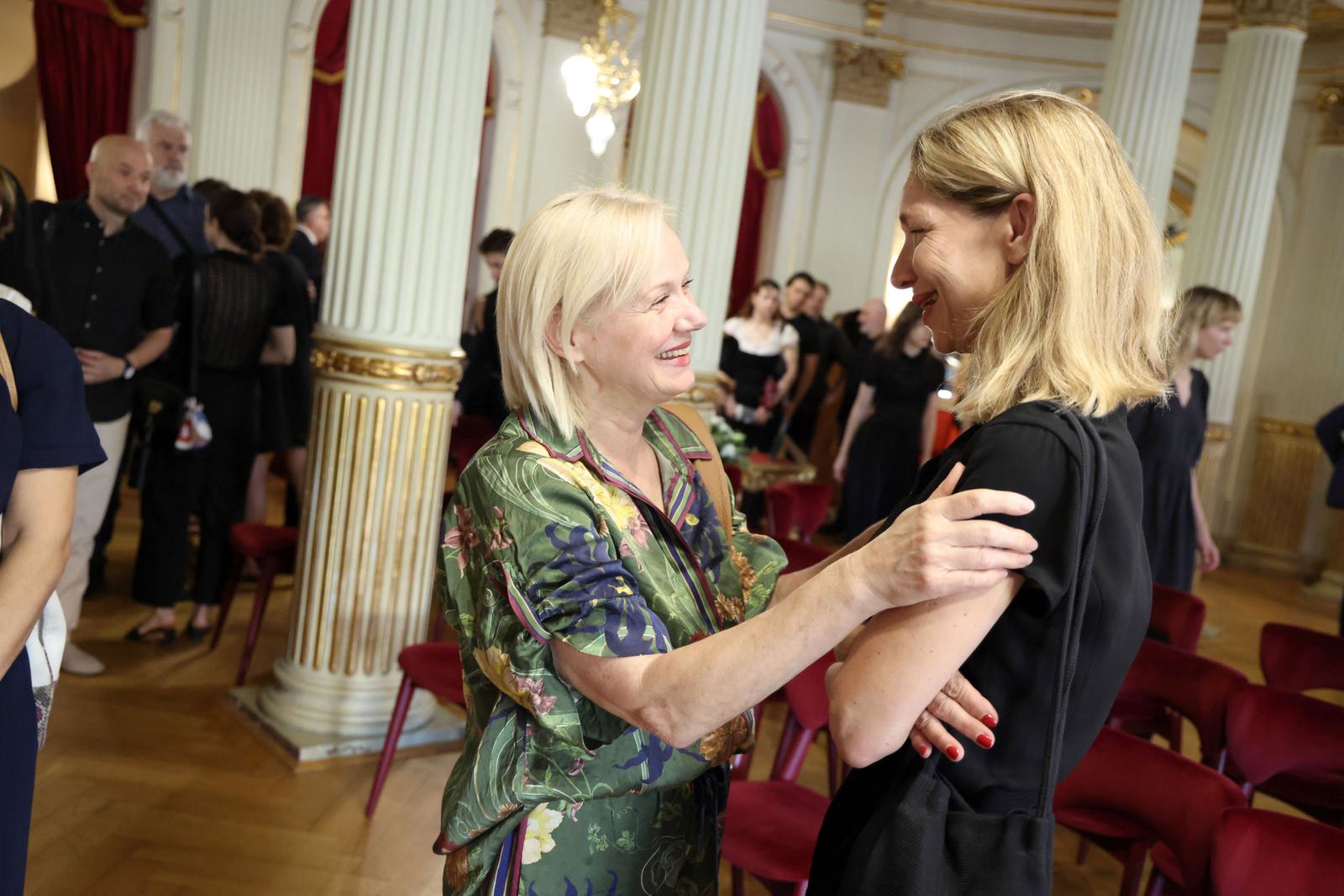 FOTO U HNK-u održana komemoracija za Zrinka Ogrestu