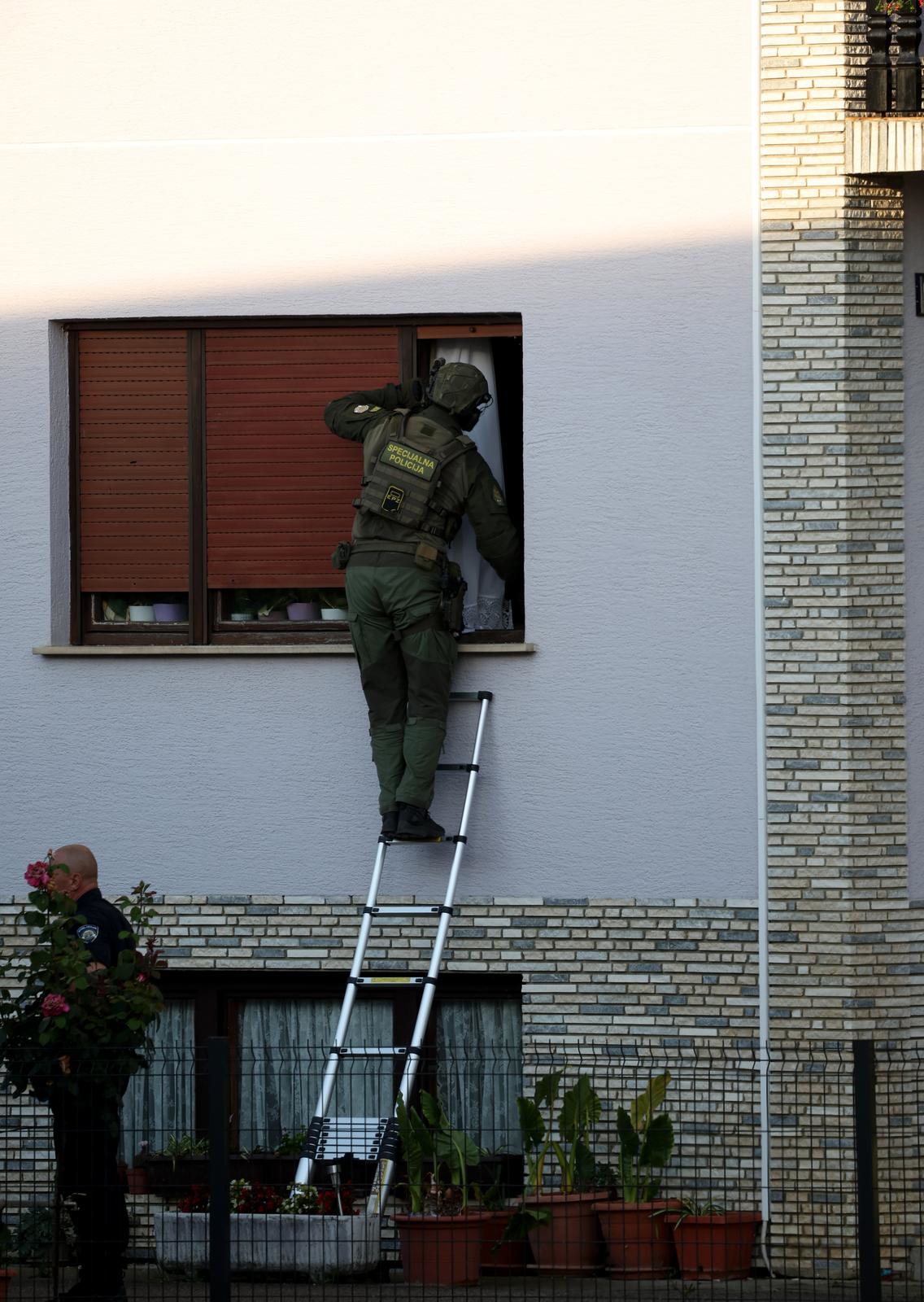 Satima prijetio i pucao iz kuće u koju se zabarikadirao kod Zagreba. Priveden je