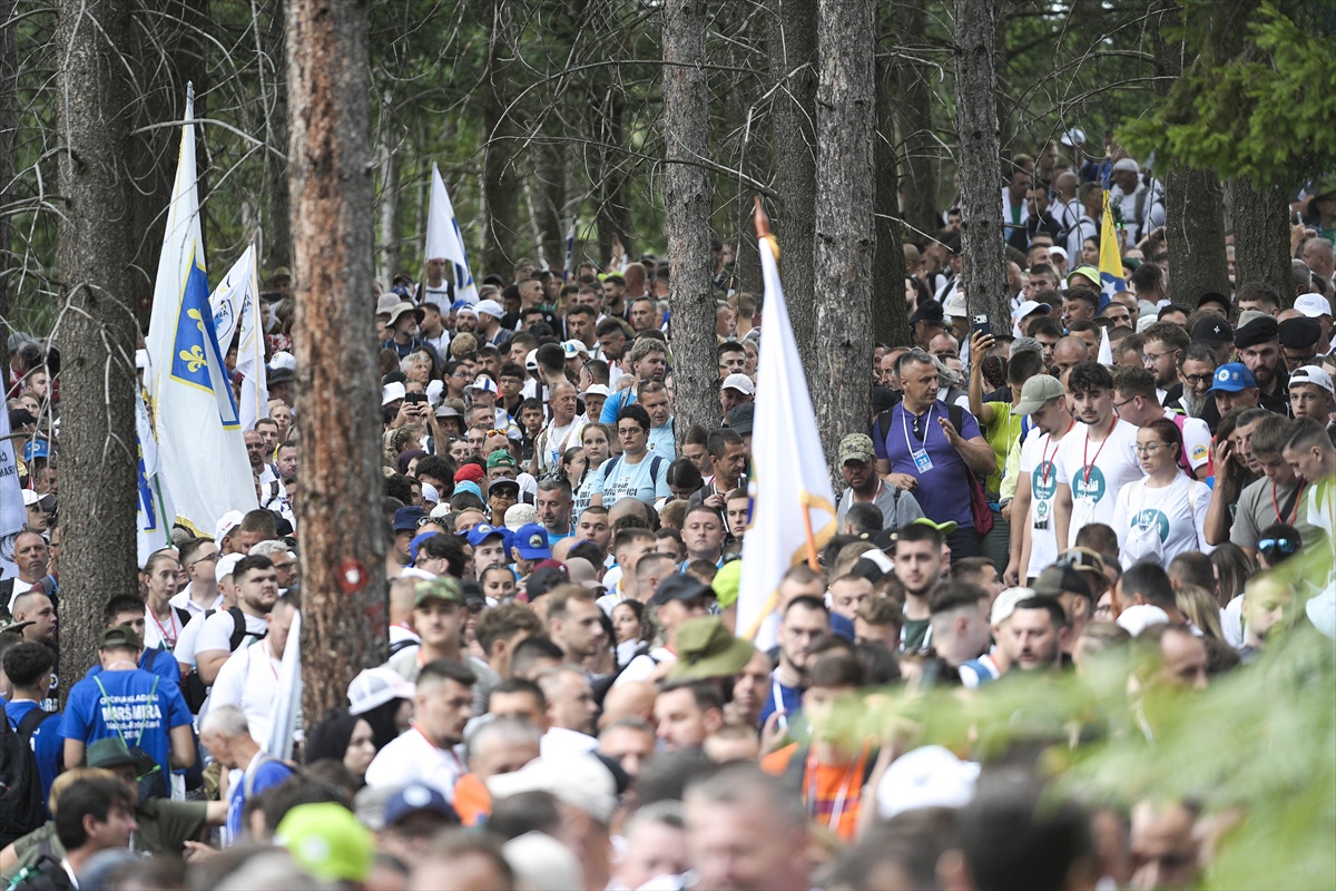 Tisuće u Maršu mira idu prema Srebrenici, pridružit će se i vukovarski ultramaratonci