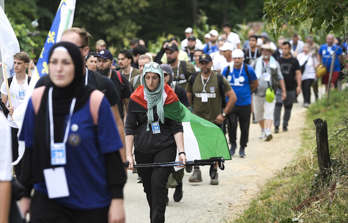 Tisuće u Maršu mira idu prema Srebrenici, pridružit će se i vukovarski ultramaratonci