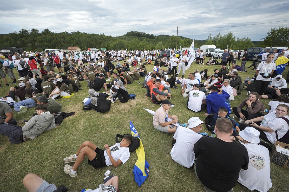 Tisuće u Maršu mira idu prema Srebrenici, pridružit će se i vukovarski ultramaratonci