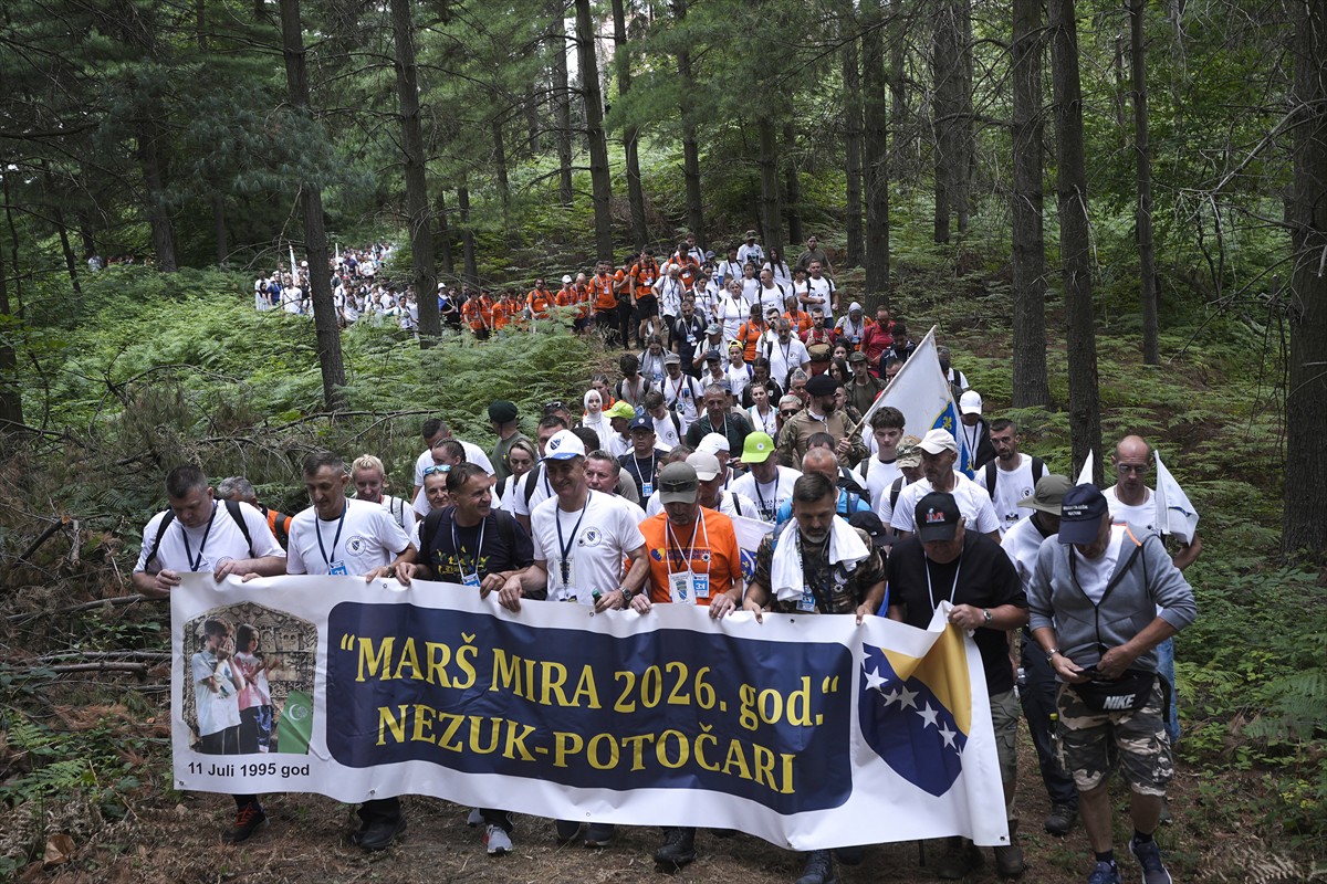 Tisuće u Maršu mira idu prema Srebrenici, pridružit će se i vukovarski ultramaratonci