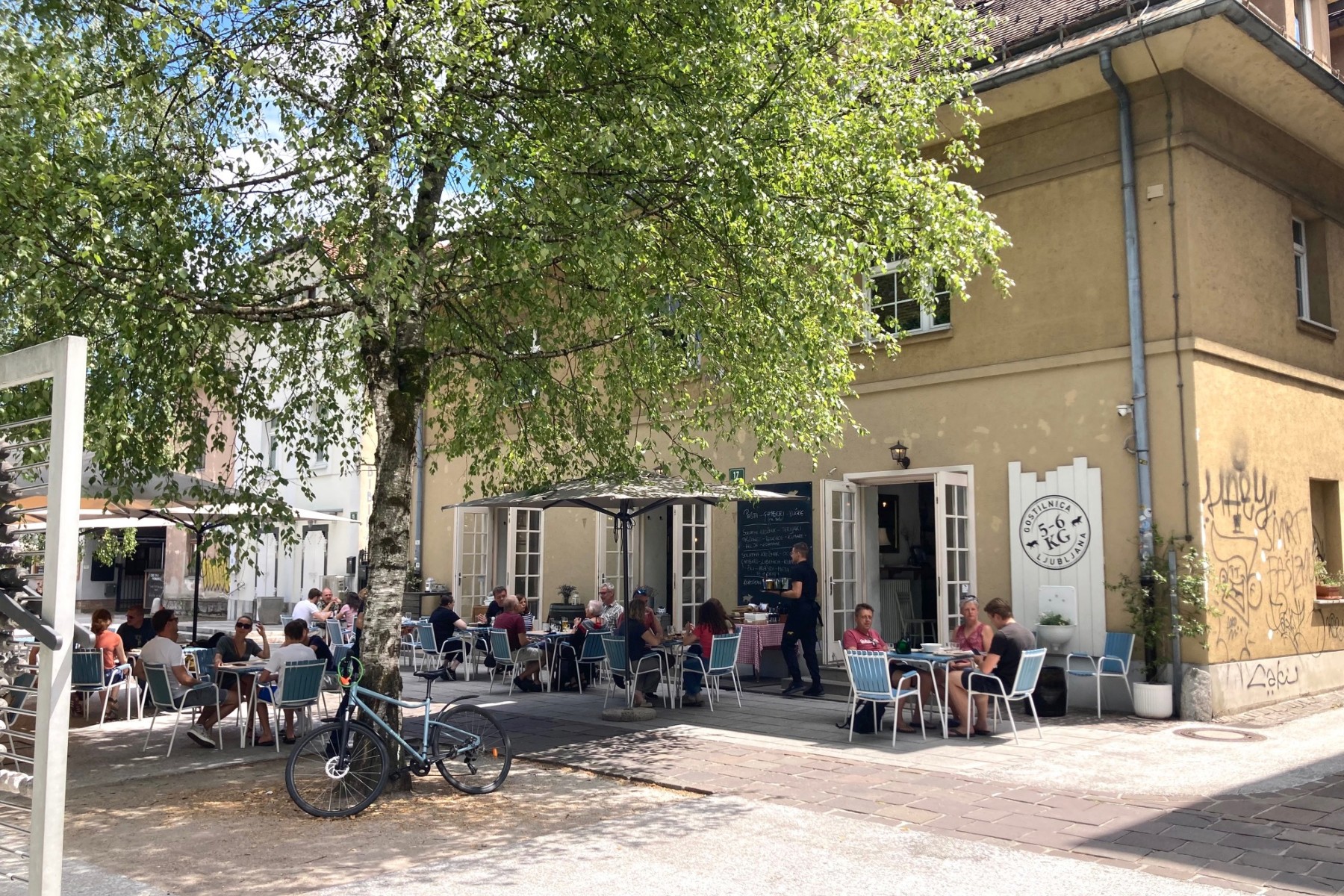 Ljubljana krije pizzeriju u kojoj je teško odlučiti što je bolje - tijesto ili nadjev