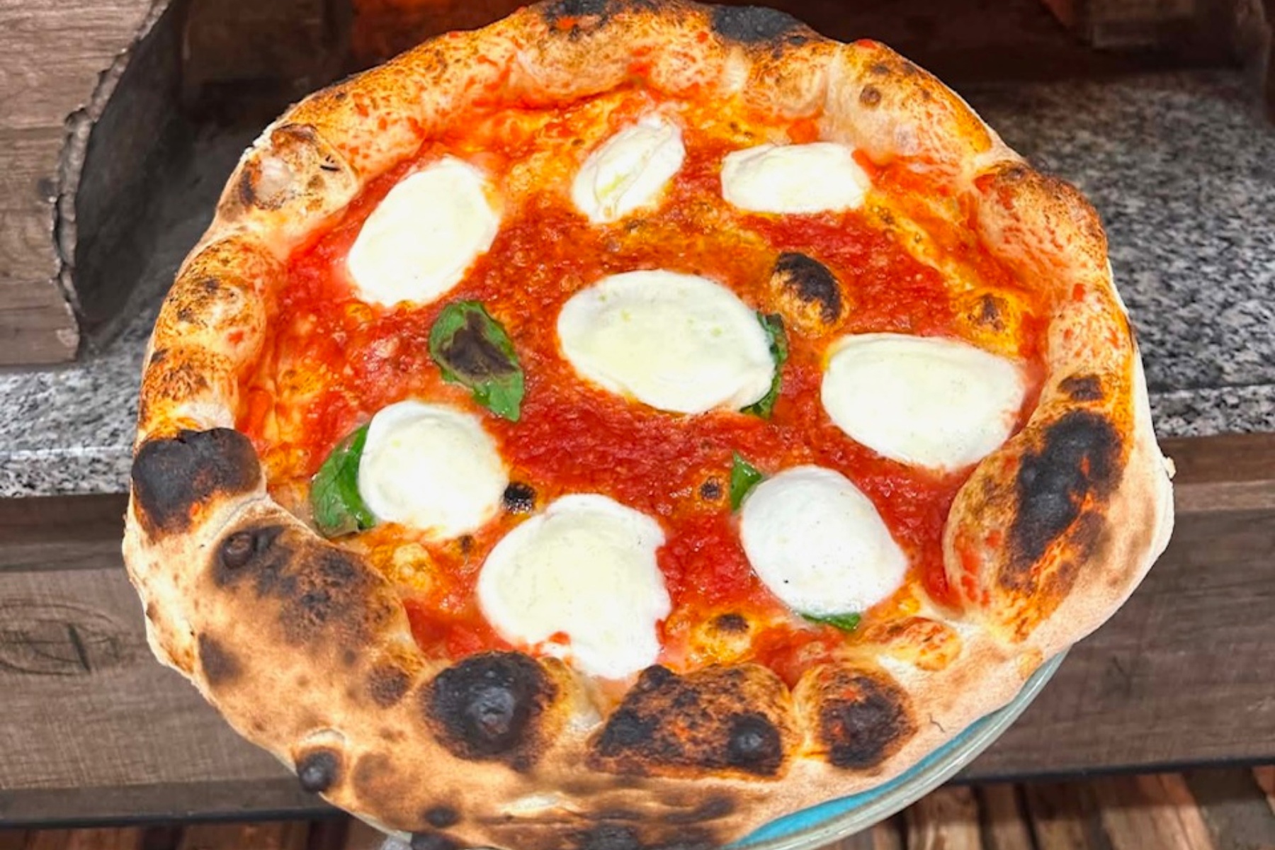 Vratio sam se u jednu od najboljih pizzerija u Ljubljani. Pizze su drugačije, ali...