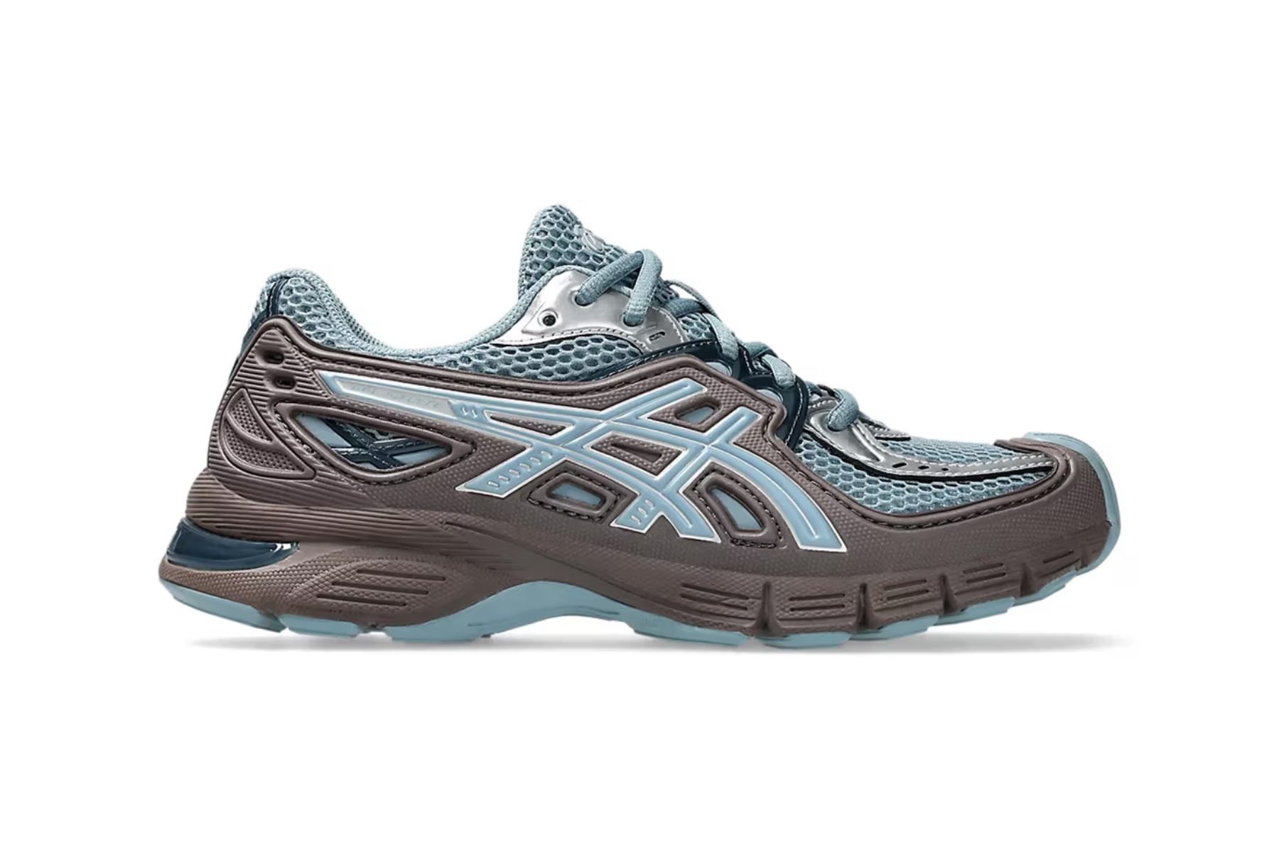 ASICS predstavio futurističke tenisice u plavim i smeđim tonovima