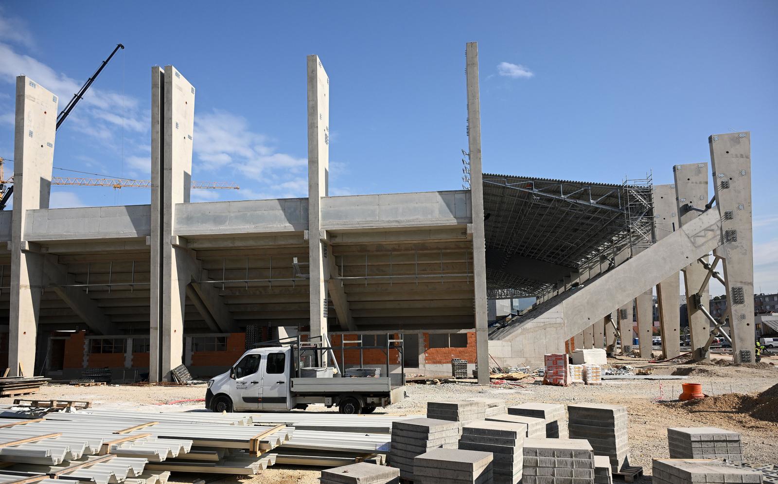 FOTO Na stadionu u Kranjčevićevoj natkrivene su tribine