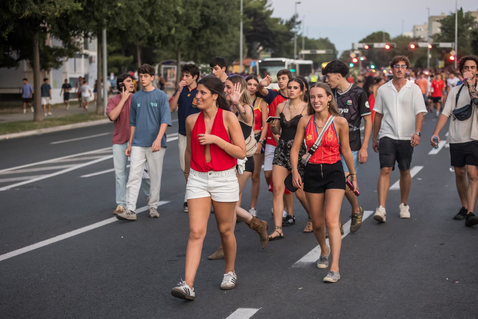 FOTO Split kad partijaneri krenu s Ultre...