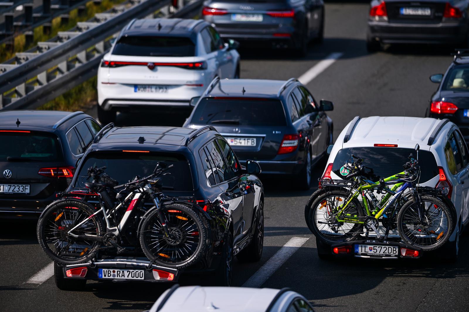 VIDEO I FOTO Gužve prema moru i nazad, nova prometna nesreća. Ovo je trenutno stanje