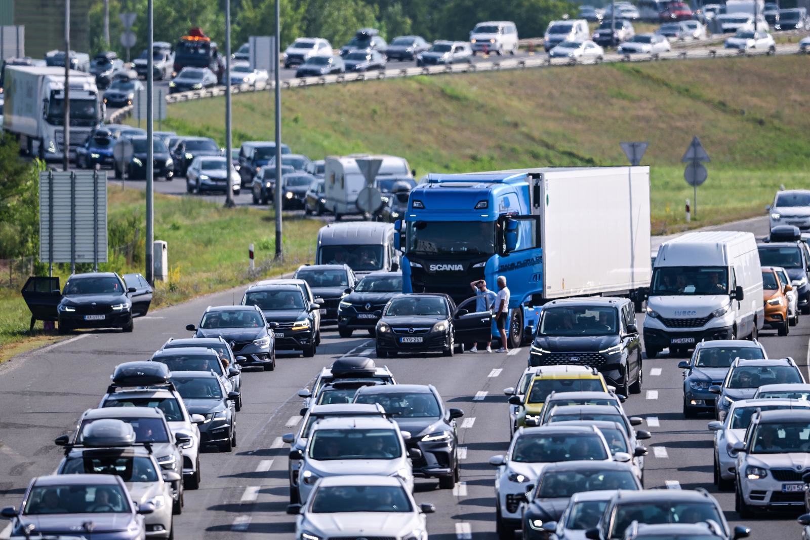 VIDEO I FOTO Gužve prema moru i nazad, nova prometna nesreća. Ovo je trenutno stanje