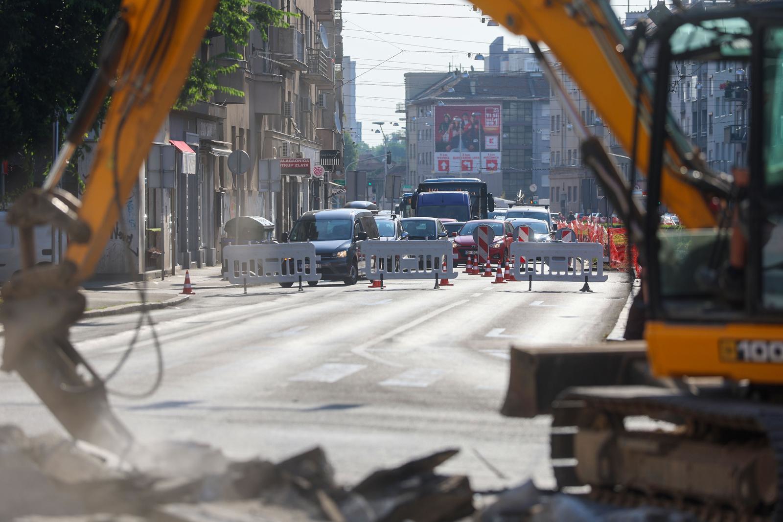 FOTO Počeli radovi na križanju Zvonimirove i Šubićeve u Zagrebu