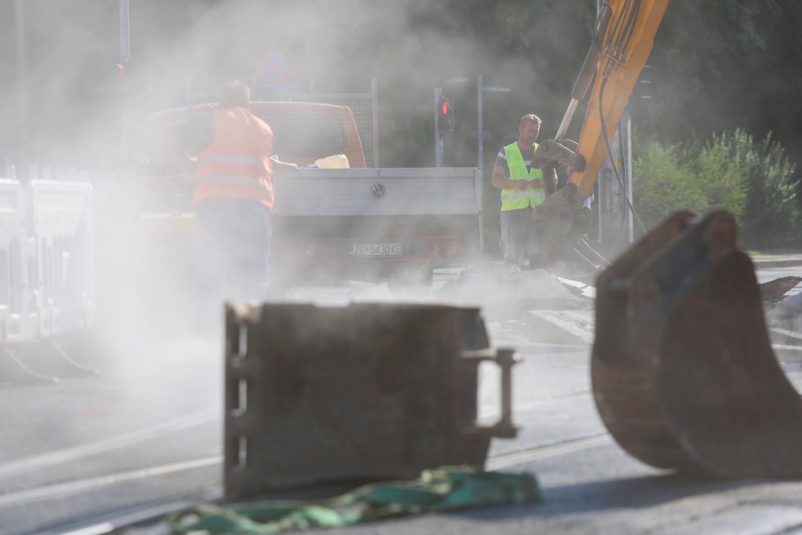FOTO Počeli radovi na križanju Zvonimirove i Šubićeve u Zagrebu