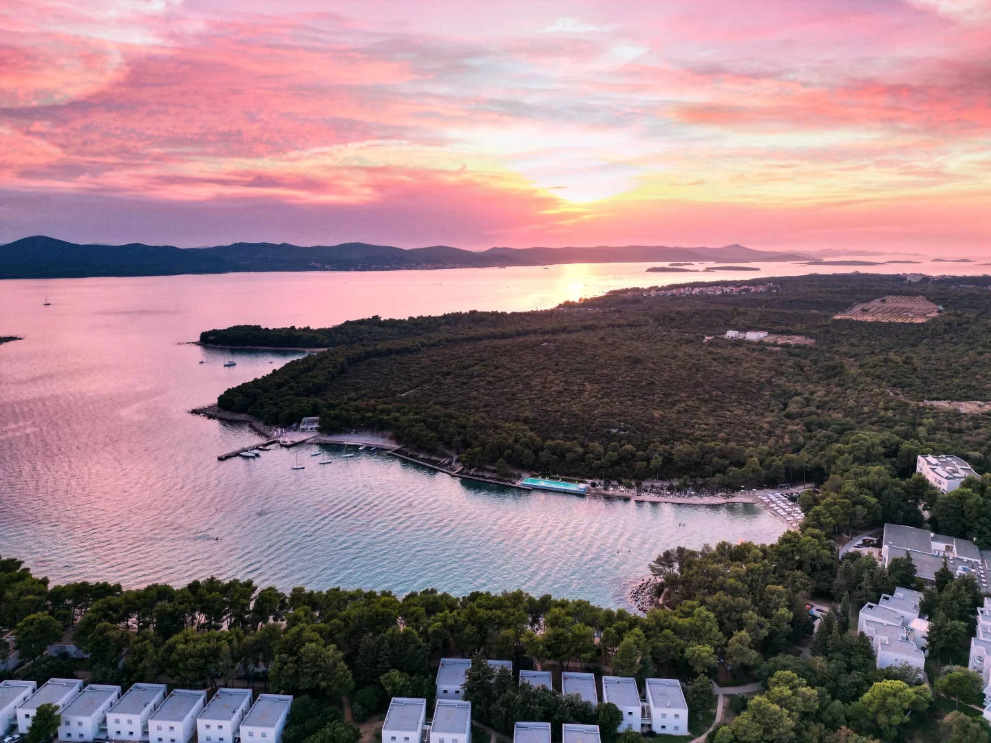 Ovo je 15 ograđenih plaža u Hrvatskoj pod koncesijom