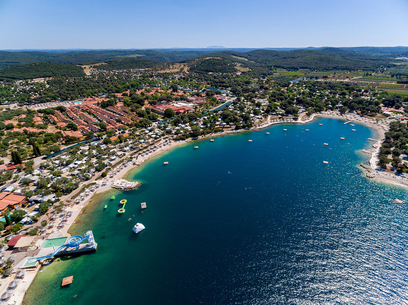 Ovo je 15 ograđenih plaža u Hrvatskoj pod koncesijom