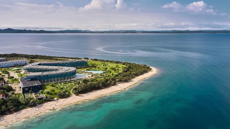 Plaža Punta Skala u Petrčanama u sklopu resorta.