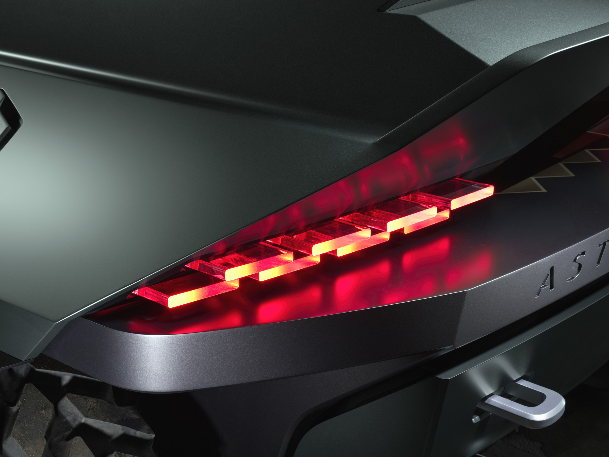 FOTO Aston Martin napravio zvijer koju možete voziti samo u videoigri