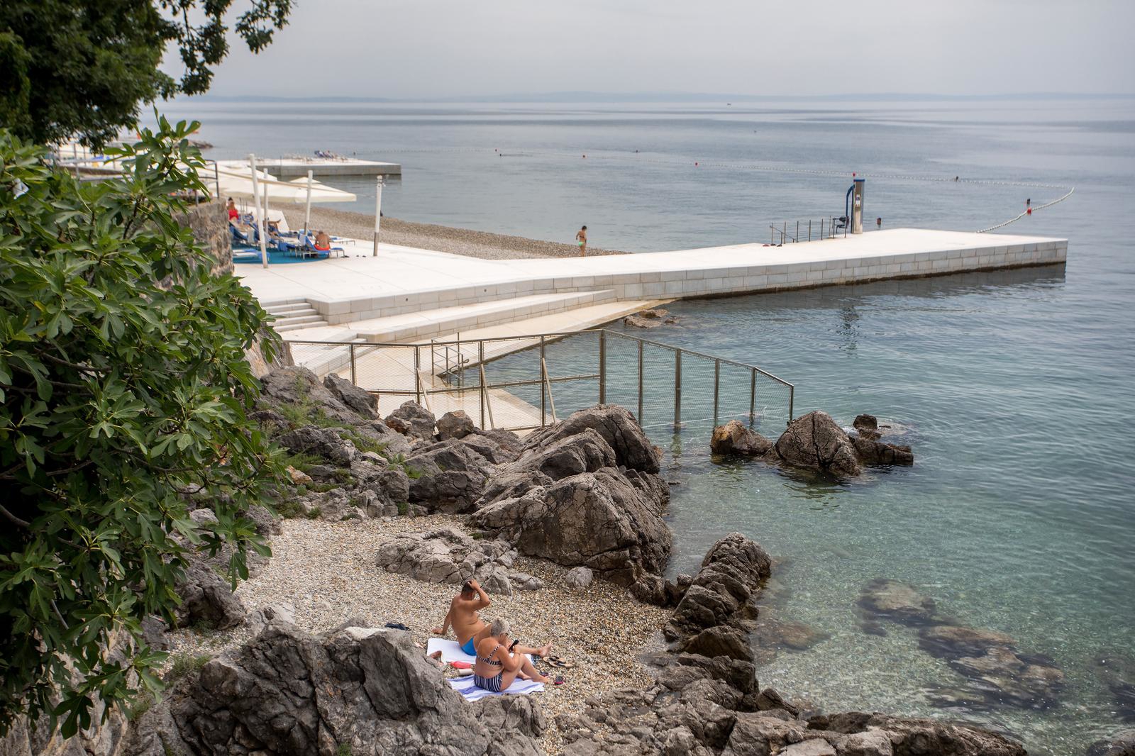 DORH provodi izvide zbog plaže ispred riječkog hotela Hilton