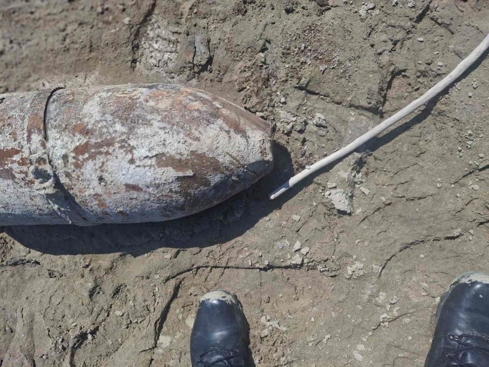 Kod Batine uništene 2 bombe iz 2. svjetskog rata. Pogledajte kakav krater je nastao
