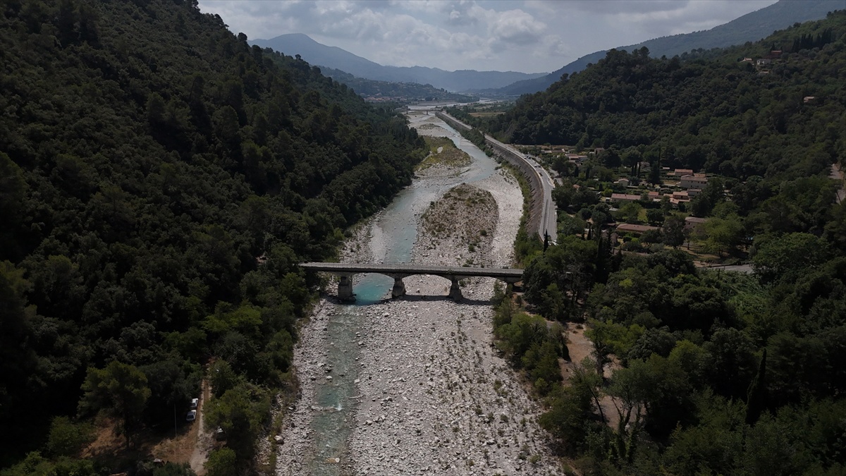 VIDEO Ovako nakon toplinskih valova i suše izgleda najdulja rijeka u Francuskoj