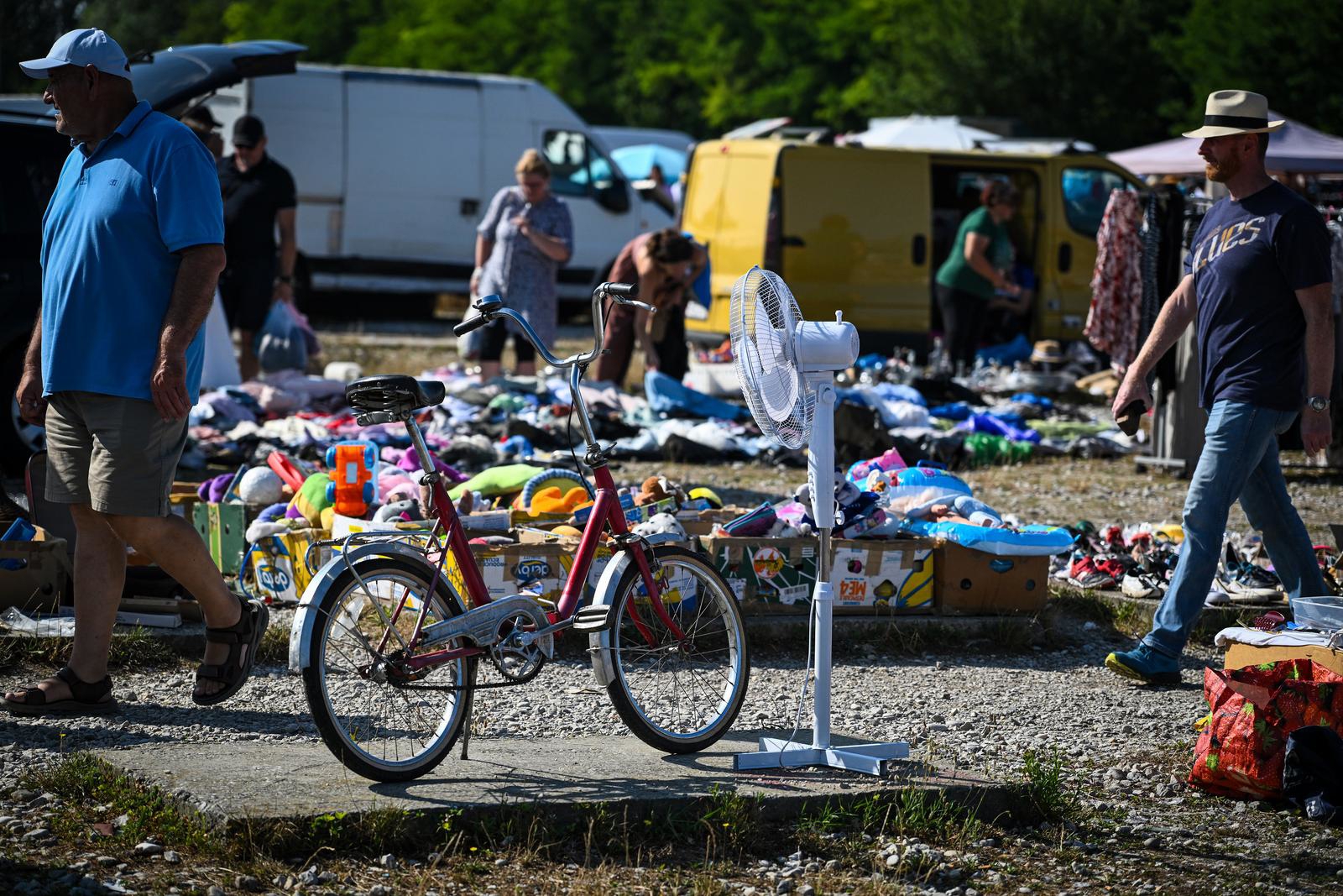 FOTO Nema čega nema: Hrelić je i ove nedjelje opravdao titulu "hrama cjenkanja"