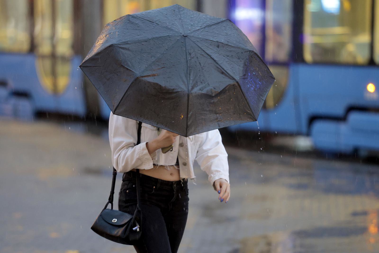 Naglo pala temperatura u Zagrebu, stiglo osvježenje. Objavljena i prognoza