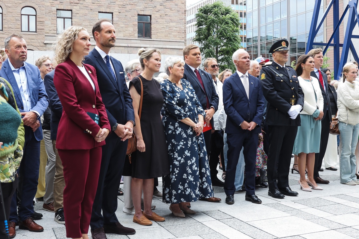 Obukao policijsku uniformu pa ubio 77 ljudi. Norveška obilježava 15 godina od masakra