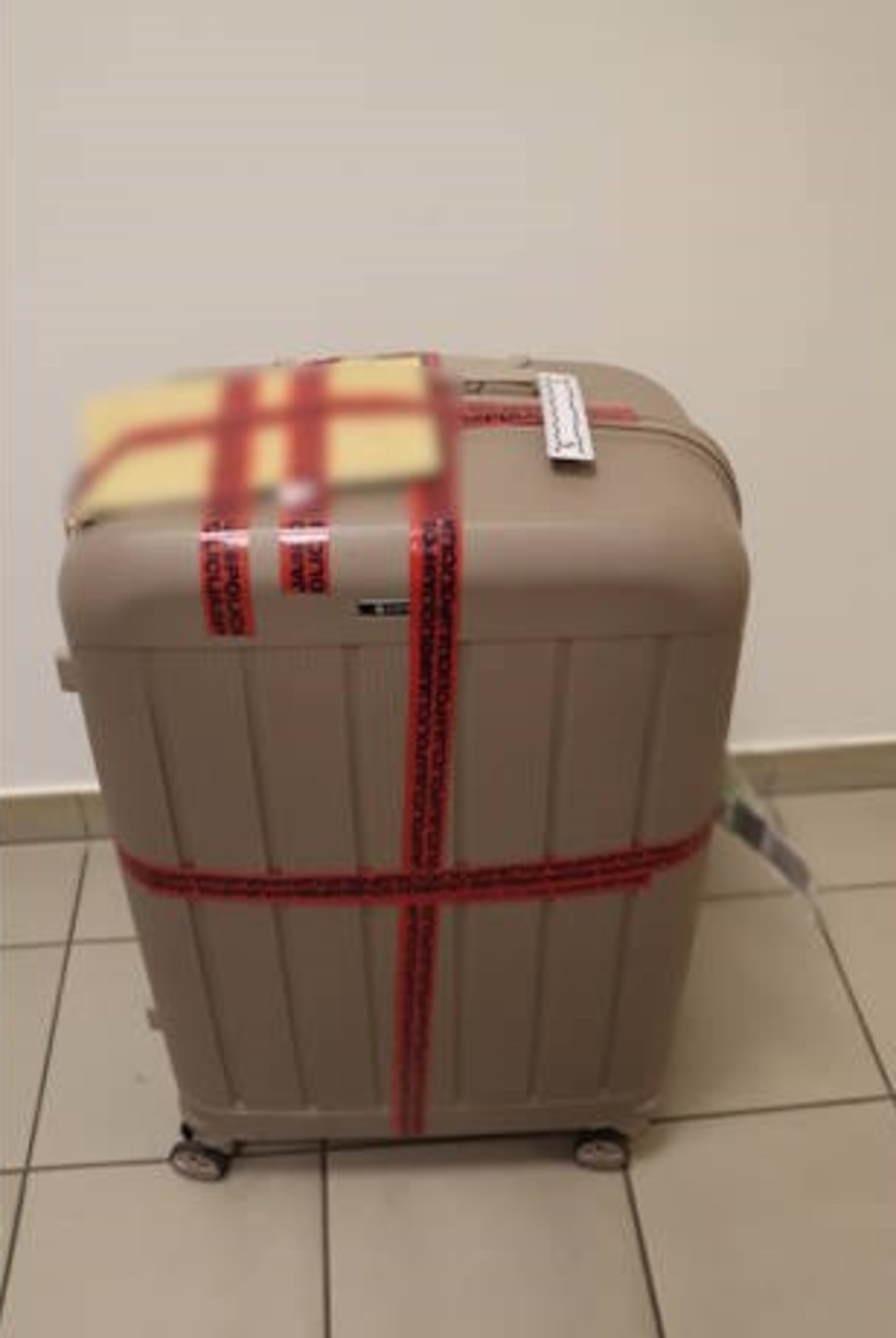 FOTO Španjolka sletjela u Zagreb s gotovo 15 kilograma droge u koferu