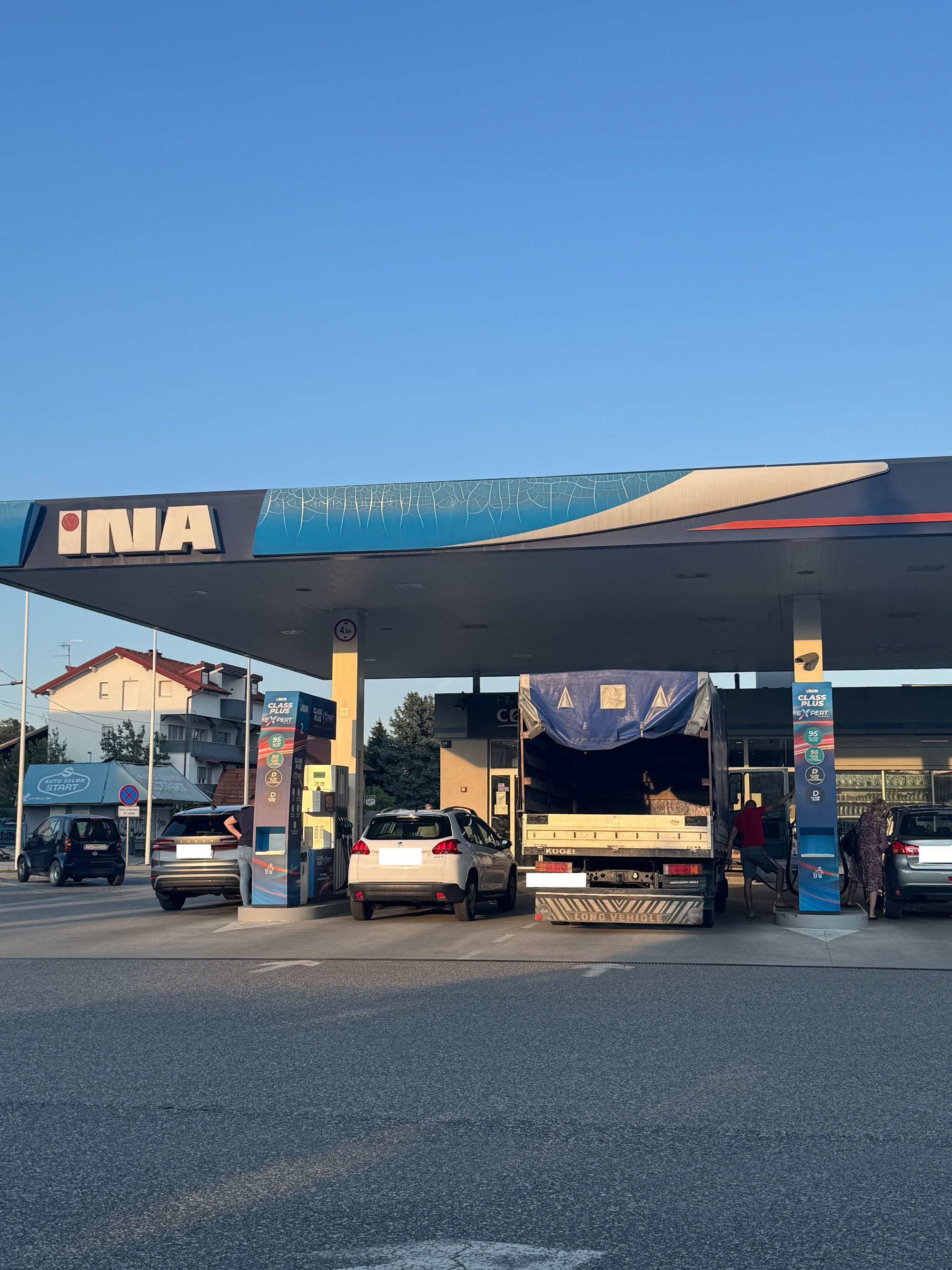 FOTO Obišli smo pumpe. Gorivo poskupljuje, ove cijene vrijede samo još jedan dan
