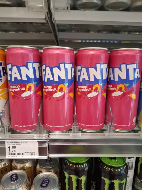 Fanta mango pitaja limenka 1,09 eura ili 8,21kn 