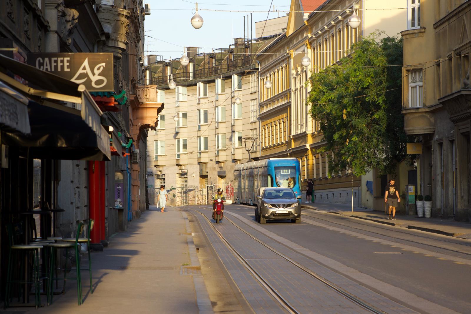 U Zagrebu je danas bilo preko 36 stupnjeva. Kako grad izgleda na ovim vrućinama?