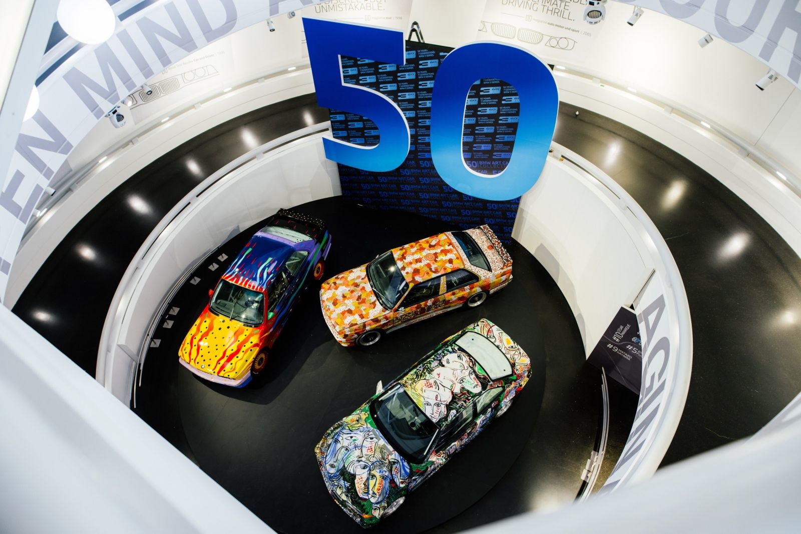 BMW slavi 50 godina Art Car kolekcije izložbom svih 20 automobila
