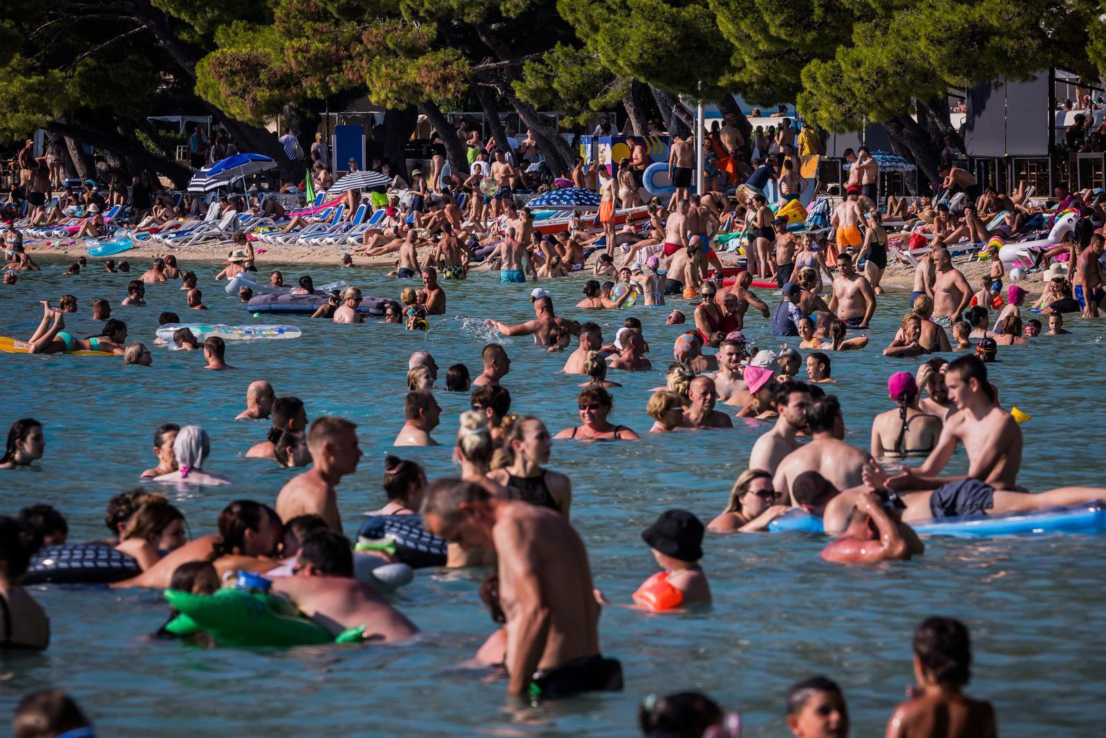 Više od 4400 Hrvata otkrilo nam je bi li ljetovalo u Makarskoj. Odgovor je jasan
