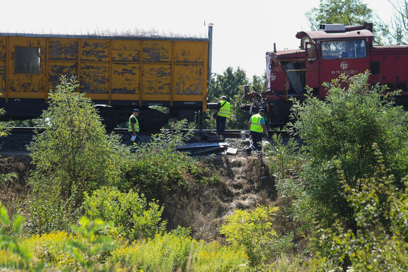 FOTO Uklanjaju vlakove kod Križevaca. Pogledajte kako izgledaju nakon sudara