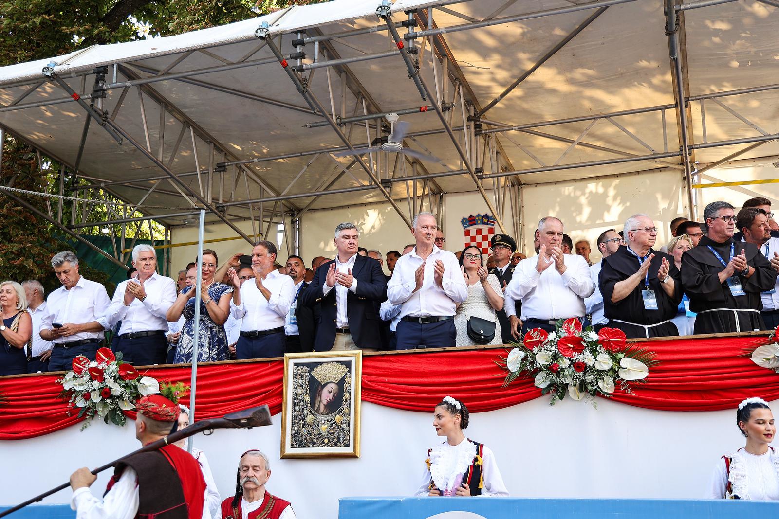 Bulj odbio sjediti s vladom u Sinju. HDZ: Uvijek je sam sebi bio najvažniji