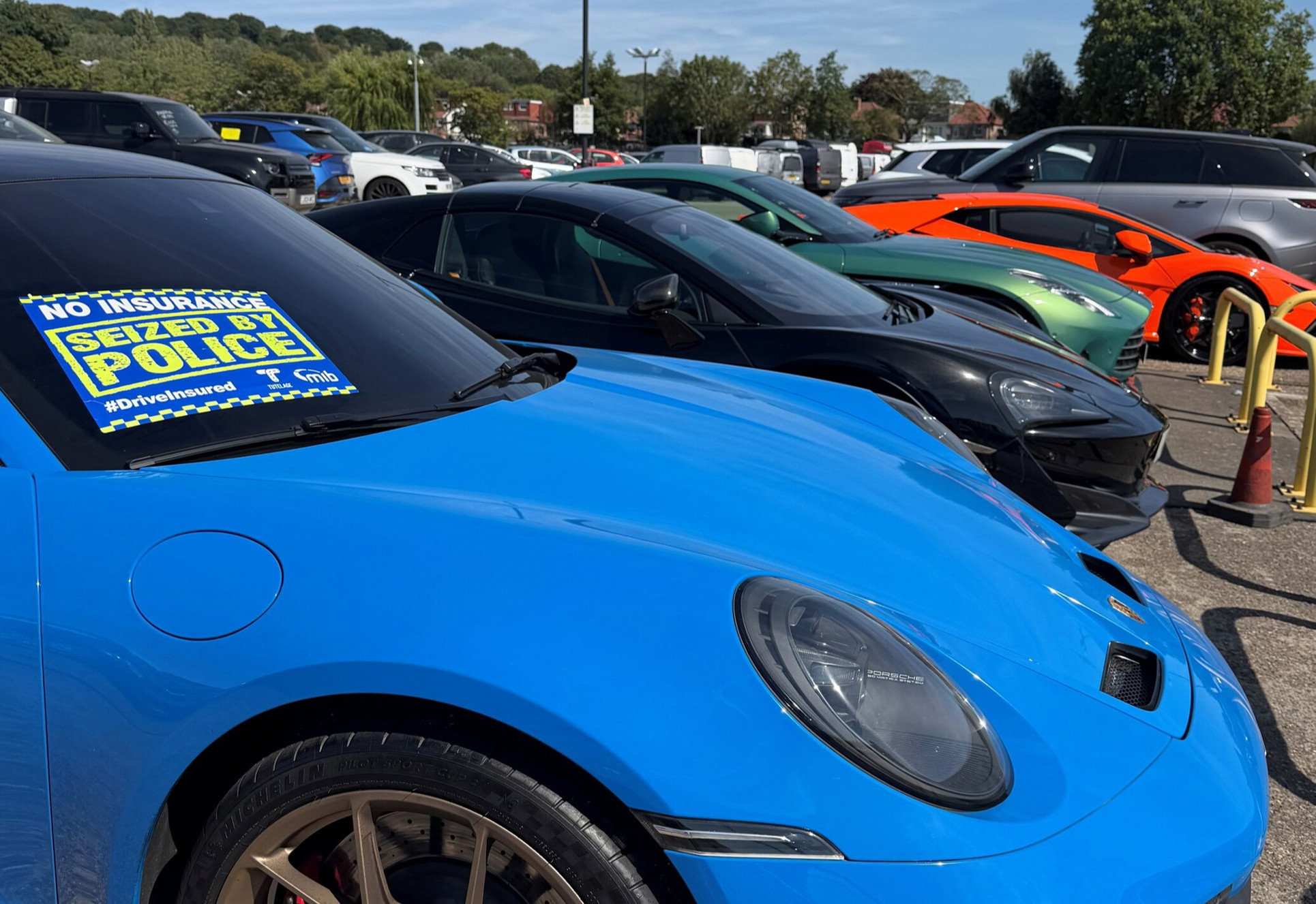 FOTO Velika akcija policije u Londonu. Zaplijenjeno 90 skupocjenih automobila