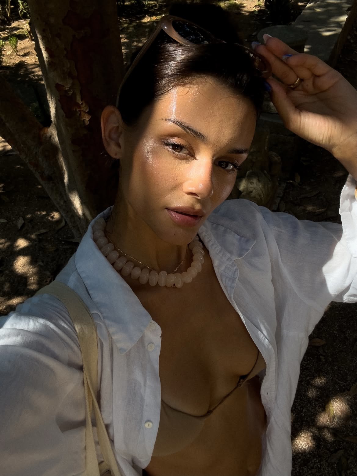 Laura Gnjatović uživa na Lokrumu, pažnju privukla fotografijama u badiću