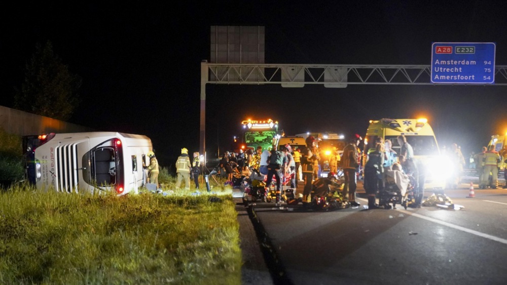 Bus s njemačkim učenicima sudario se u Nizozemskoj. Osmero ozlijeđenih