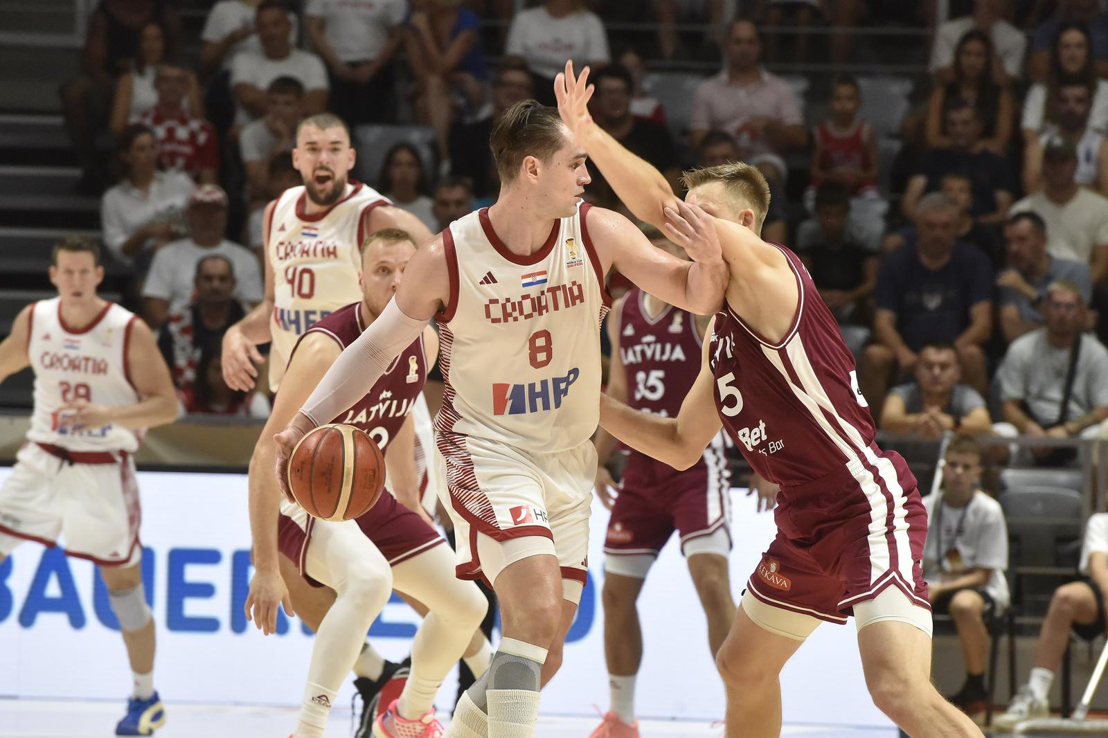 Sjajni hrvatski košarkaši s +35 ostvarili važnu pobjedu protiv Latvije u borbi za SP