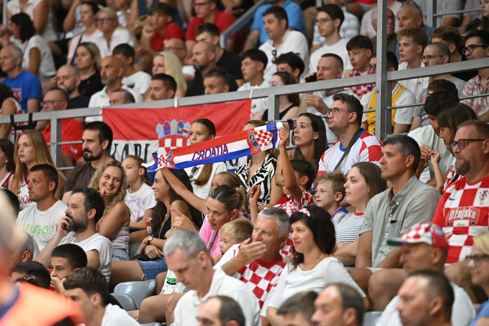 Sjajni hrvatski košarkaši s +35 ostvarili važnu pobjedu protiv Latvije u borbi za SP
