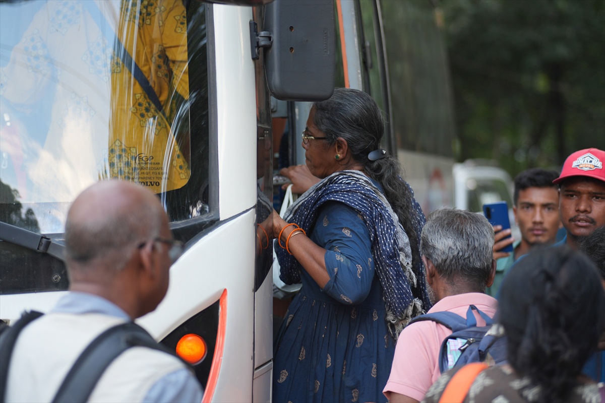 U Nepalu najmanje 469 mrtvih, skoro 1500 nestalih. Traje velika potraga