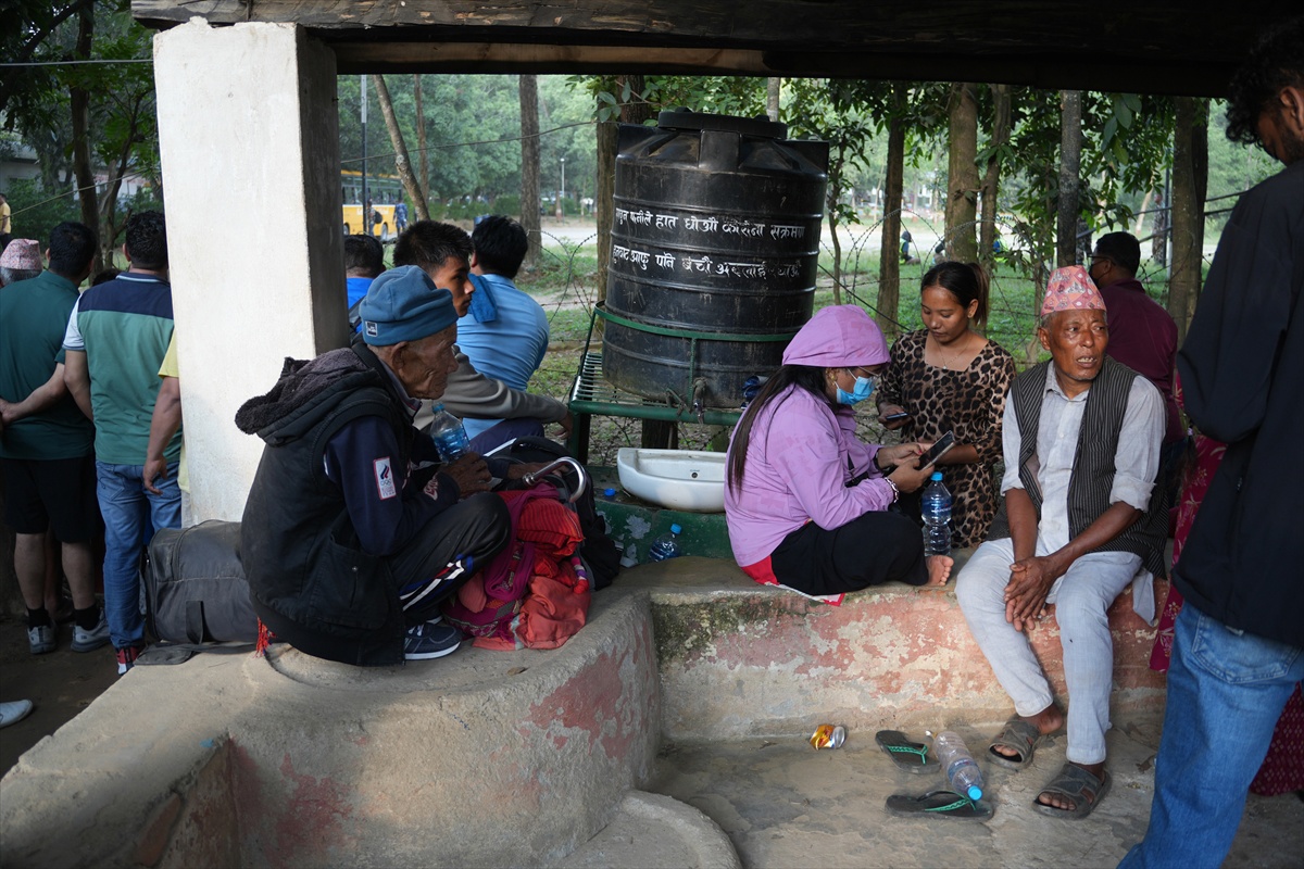 U Nepalu najmanje 469 mrtvih, skoro 1500 nestalih. Traje velika potraga