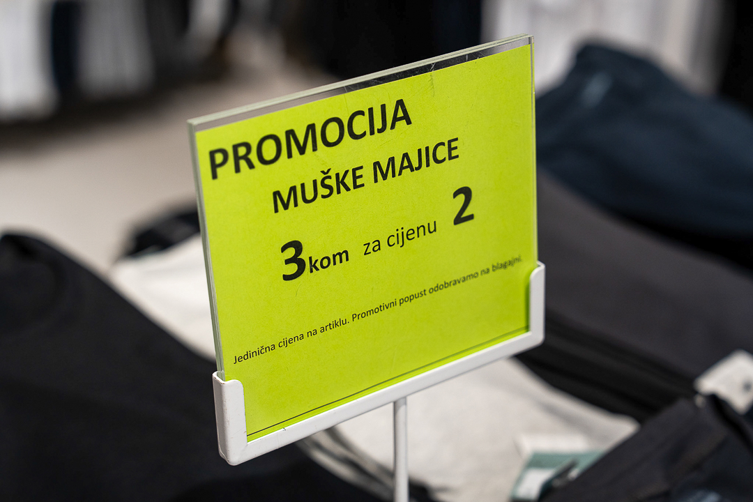 Obišli smo Designer Outlet Croatia uoči škole. Tenisice sa 63 na 20 €, majice od 14 €