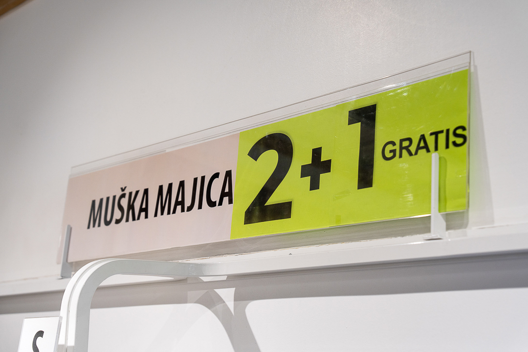 Obišli smo Designer Outlet Croatia uoči škole. Tenisice sa 63 na 20 €, majice od 14 €