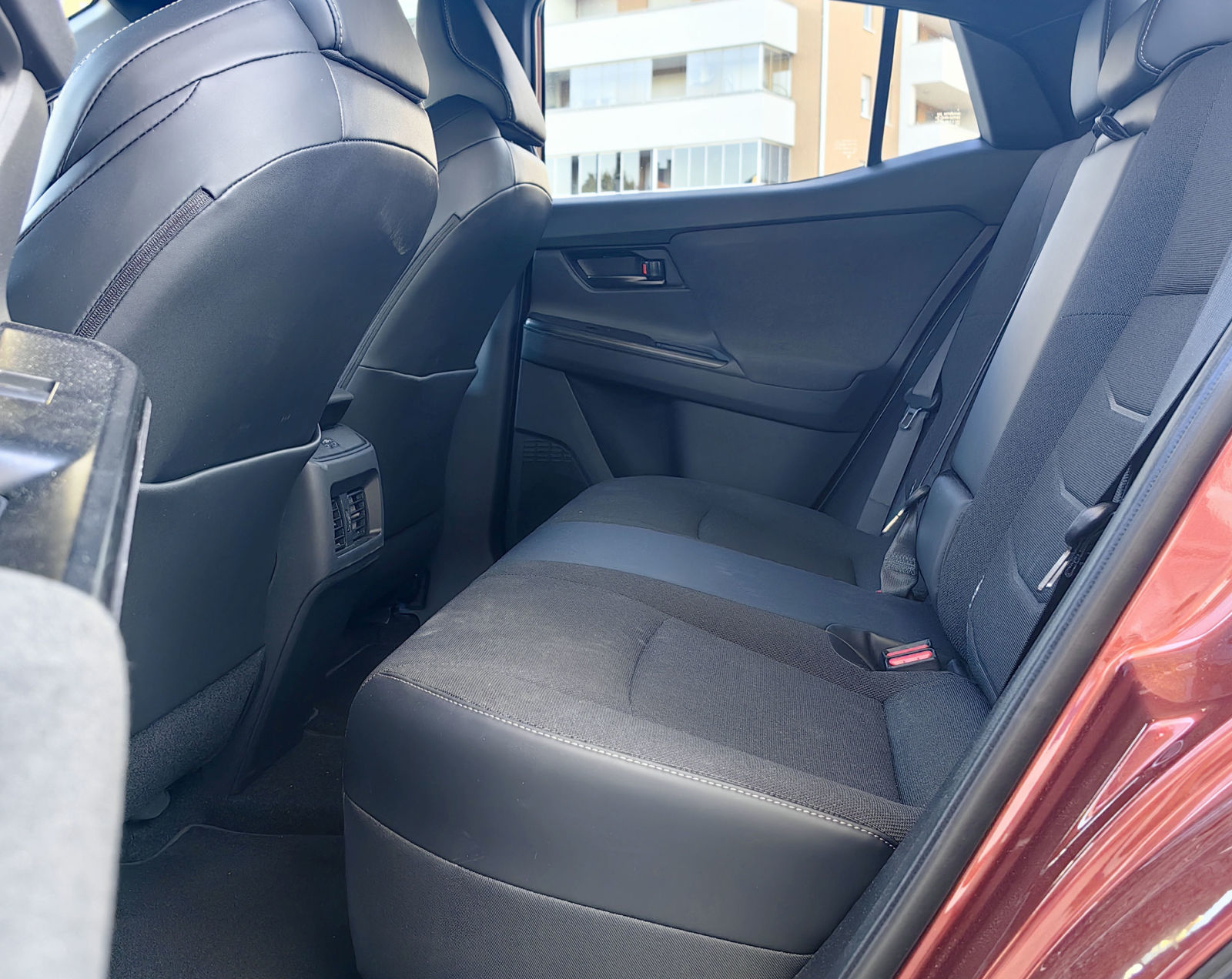 Toyota C-HR+ je električni pogodak Japanaca. Samo je naziv sličan