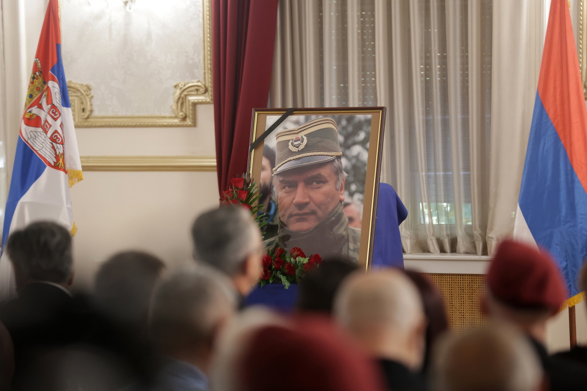 U Beogradu održana komemoracija Ratku Mladiću. Došao i srpski ministar