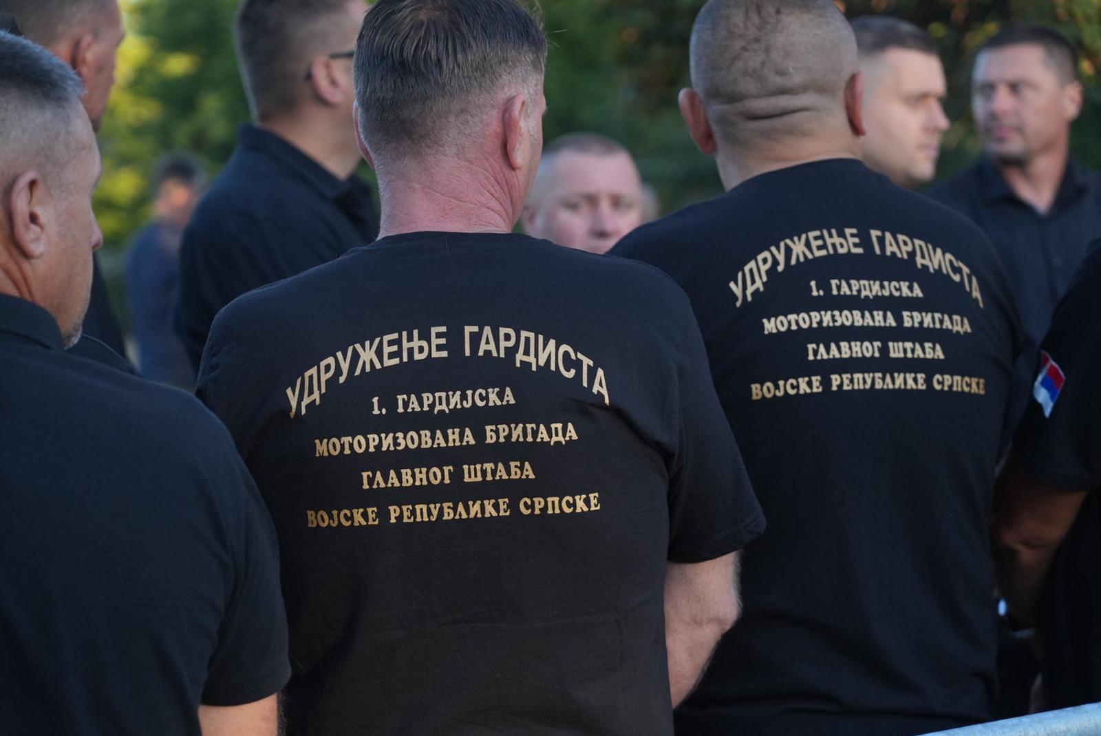 Danas pokop Ratka Mladića. Stigao i Vučićev sin