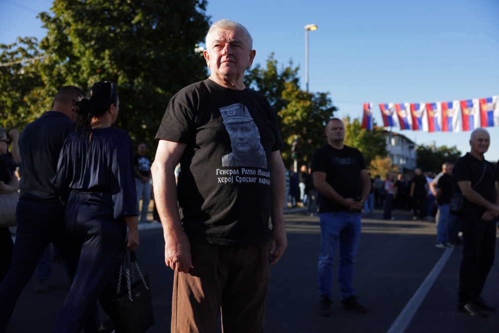 Danas pokop Ratka Mladića. Stigao i Vučićev sin