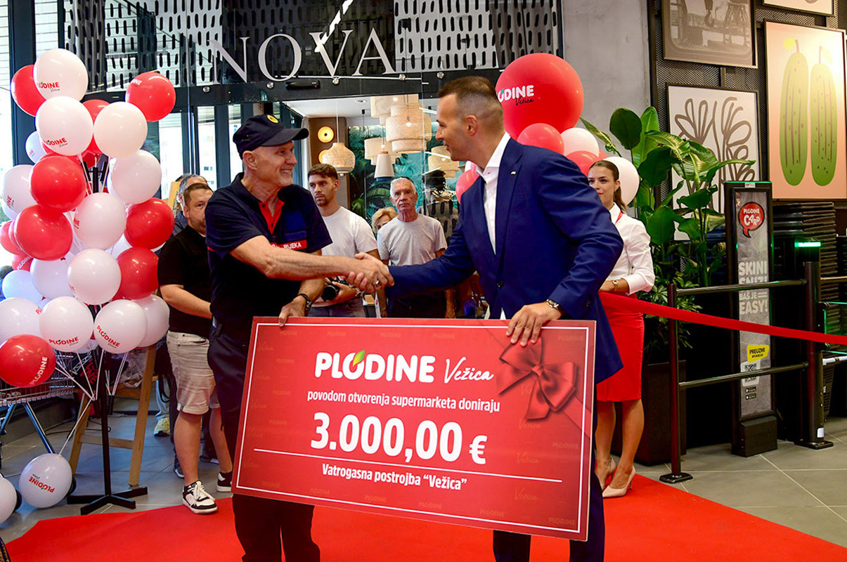 Plodine slavile otvorenje u Rijeci uz tisuću nagrada i 1600 porcija hrane